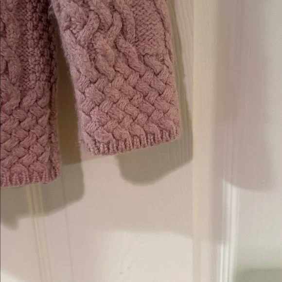 Aran Crafts soft merino wool one-button cable knit cardigan Pink Sz M Beautiful! - Picture 5 of 6